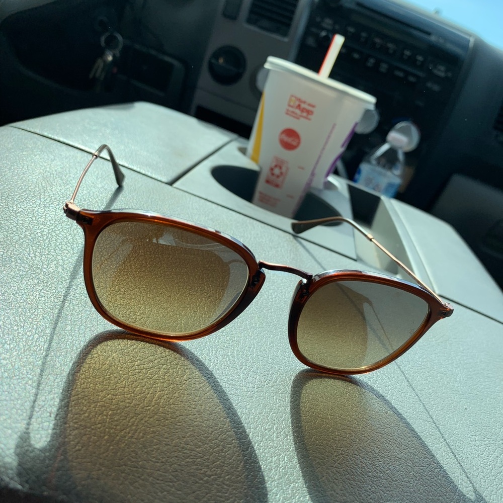 Ray Bans - Picture 2 of 2